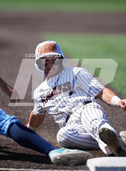 Thumbnail 2 in Duchesne vs. South Sevier (UHSAA 2A Semifinal) photogallery.