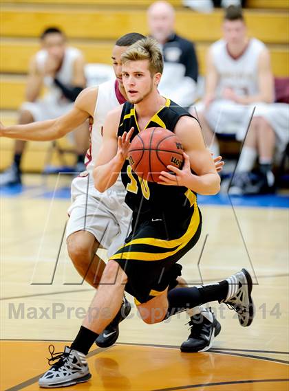 Thumbnail 1 in Whitney vs Del Oro (Rocklin Holiday Classic) photogallery.