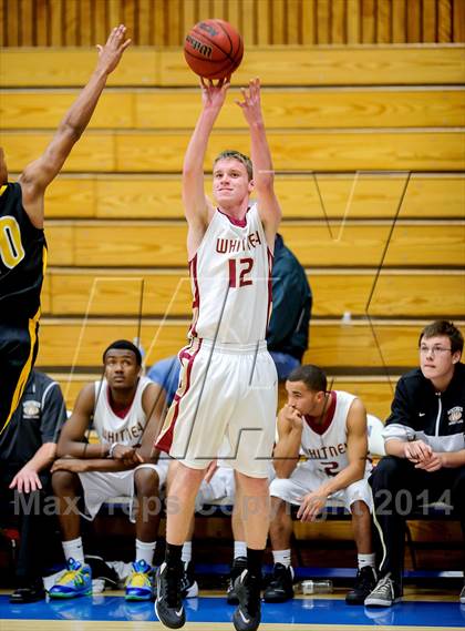 Thumbnail 2 in Whitney vs Del Oro (Rocklin Holiday Classic) photogallery.