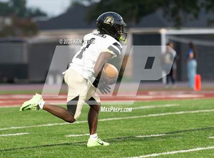 Thumbnail 3 in Bonnabel @ Destrehan photogallery.