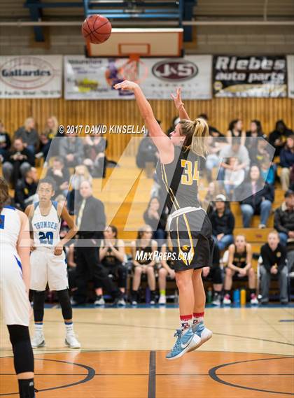 Thumbnail 3 in Del Oro @ Rocklin photogallery.