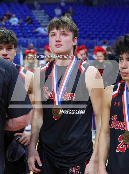 Thumbnail 1 in Lipan vs. New Home (UIL 2A Basketball Semifinal Medal Ceremony) photogallery.