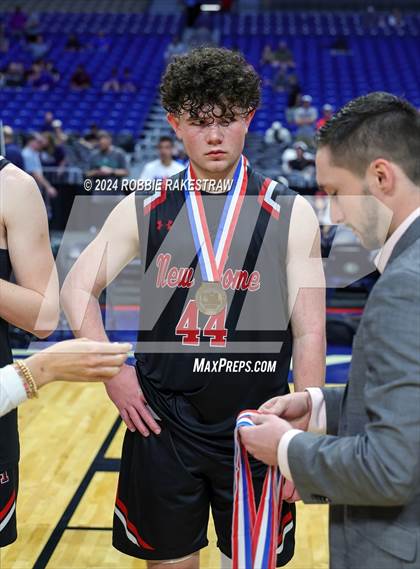 Thumbnail 1 in Lipan vs. New Home (UIL 2A Basketball Semifinal Medal Ceremony) photogallery.