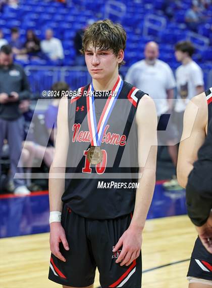 Thumbnail 2 in Lipan vs. New Home (UIL 2A Basketball Semifinal Medal Ceremony) photogallery.