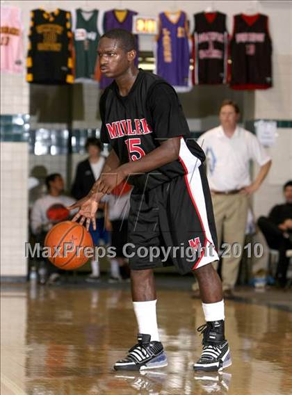 Thumbnail 3 in Reno vs. Miller (Desert Heat Invitational) photogallery.