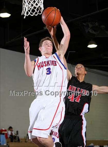 Thumbnail 3 in Reno vs. Miller (Desert Heat Invitational) photogallery.