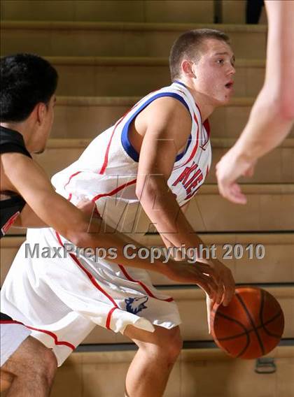Thumbnail 1 in Reno vs. Miller (Desert Heat Invitational) photogallery.