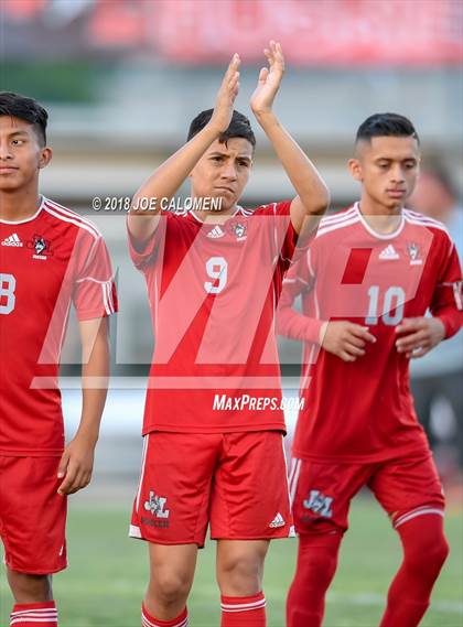 Thumbnail 2 in Reagan [Ronald] vs Juarez-Lincoln (Class 6A Region 4 Semifinal) photogallery.