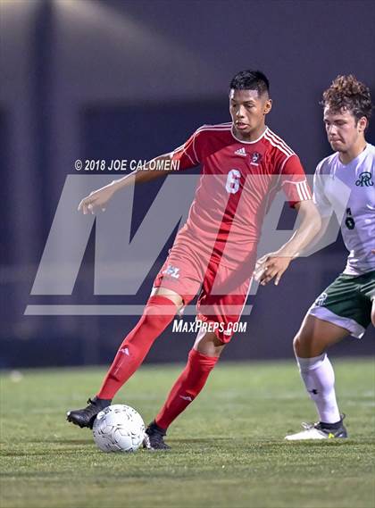 Thumbnail 1 in Reagan [Ronald] vs Juarez-Lincoln (Class 6A Region 4 Semifinal) photogallery.