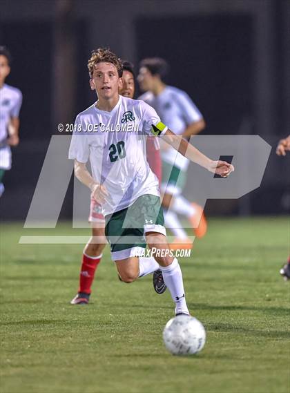 Thumbnail 3 in Reagan [Ronald] vs Juarez-Lincoln (Class 6A Region 4 Semifinal) photogallery.