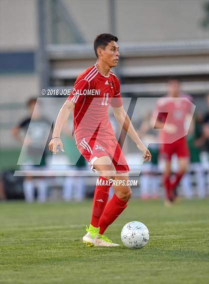 Thumbnail 3 in Reagan [Ronald] vs Juarez-Lincoln (Class 6A Region 4 Semifinal) photogallery.