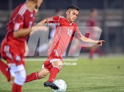 Thumbnail 2 in Reagan [Ronald] vs Juarez-Lincoln (Class 6A Region 4 Semifinal) photogallery.