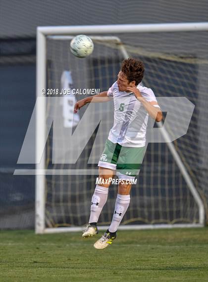 Thumbnail 1 in Reagan [Ronald] vs Juarez-Lincoln (Class 6A Region 4 Semifinal) photogallery.