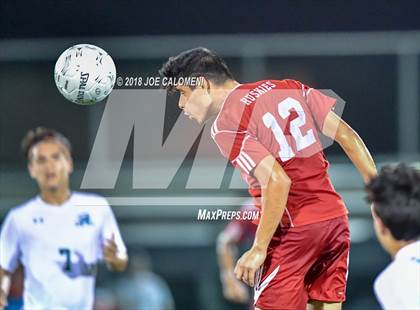 Thumbnail 1 in Reagan [Ronald] vs Juarez-Lincoln (Class 6A Region 4 Semifinal) photogallery.