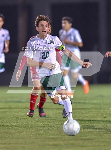 Thumbnail 2 in Reagan [Ronald] vs Juarez-Lincoln (Class 6A Region 4 Semifinal) photogallery.