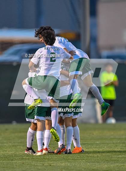 Thumbnail 1 in Reagan [Ronald] vs Juarez-Lincoln (Class 6A Region 4 Semifinal) photogallery.