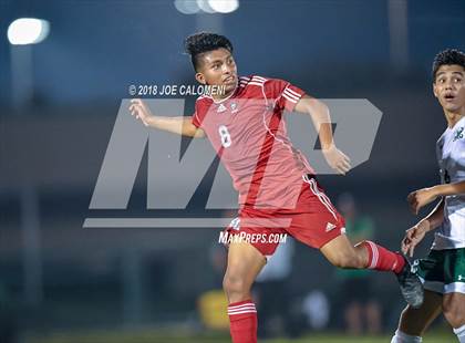 Thumbnail 2 in Reagan [Ronald] vs Juarez-Lincoln (Class 6A Region 4 Semifinal) photogallery.