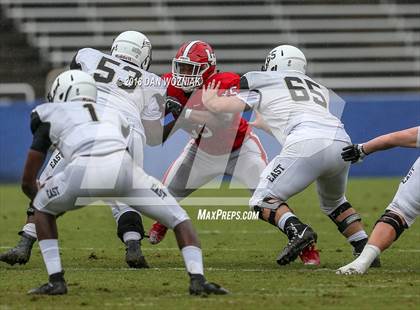 Thumbnail 2 in Plano East vs. Lake Highlands (Cotton Bowl Prep Showcase) photogallery.