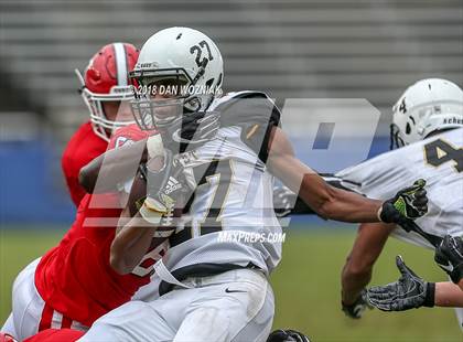 Thumbnail 3 in Plano East vs. Lake Highlands (Cotton Bowl Prep Showcase) photogallery.