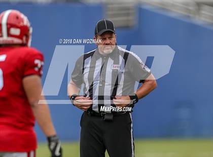 Thumbnail 2 in Plano East vs. Lake Highlands (Cotton Bowl Prep Showcase) photogallery.