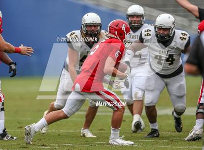 Thumbnail 3 in Plano East vs. Lake Highlands (Cotton Bowl Prep Showcase) photogallery.