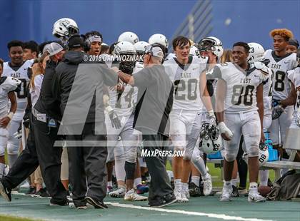 Thumbnail 1 in Plano East vs. Lake Highlands (Cotton Bowl Prep Showcase) photogallery.