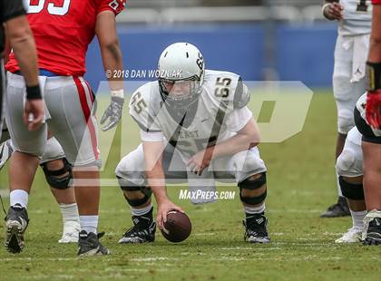 Thumbnail 3 in Plano East vs. Lake Highlands (Cotton Bowl Prep Showcase) photogallery.