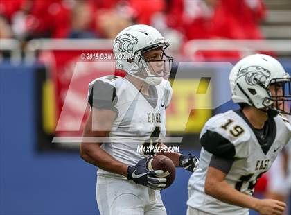 Thumbnail 3 in Plano East vs. Lake Highlands (Cotton Bowl Prep Showcase) photogallery.