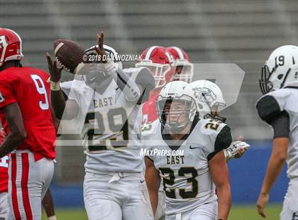 Thumbnail 3 in Plano East vs. Lake Highlands (Cotton Bowl Prep Showcase) photogallery.