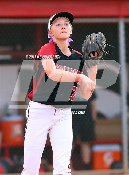 Thumbnail 2 in Ironwood vs. Vista Grande photogallery.