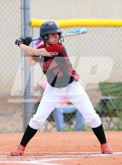 Thumbnail 1 in Ironwood vs. Vista Grande photogallery.