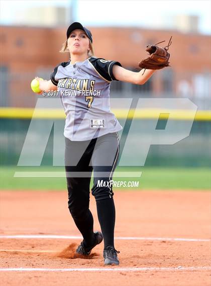 Thumbnail 1 in Ironwood vs. Vista Grande photogallery.