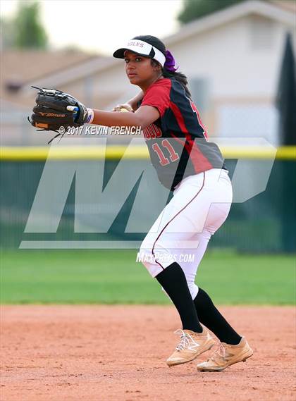 Thumbnail 1 in Ironwood vs. Vista Grande photogallery.