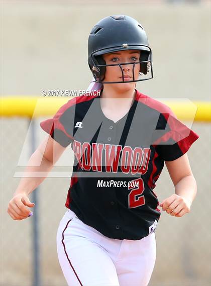 Thumbnail 3 in Ironwood vs. Vista Grande photogallery.
