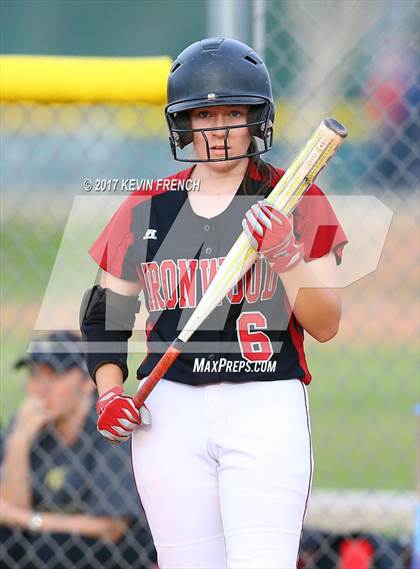 Thumbnail 2 in Ironwood vs. Vista Grande photogallery.