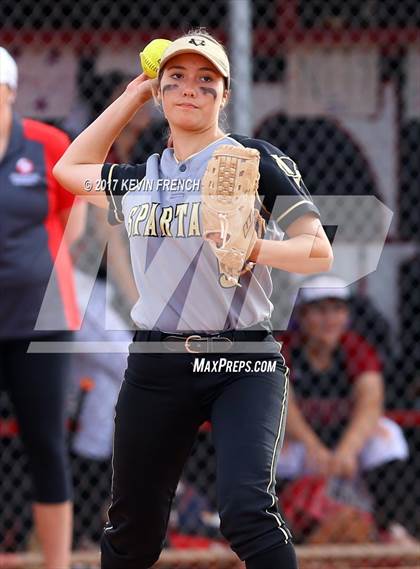Thumbnail 2 in Ironwood vs. Vista Grande photogallery.