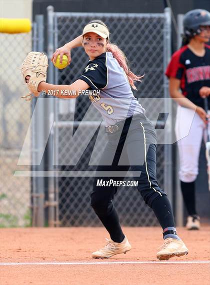 Thumbnail 1 in Ironwood vs. Vista Grande photogallery.