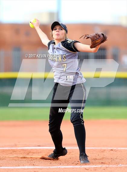 Thumbnail 3 in Ironwood vs. Vista Grande photogallery.