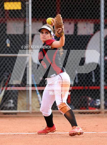 Thumbnail 2 in Ironwood vs. Vista Grande photogallery.
