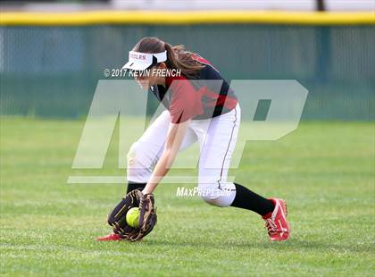 Thumbnail 2 in Ironwood vs. Vista Grande photogallery.