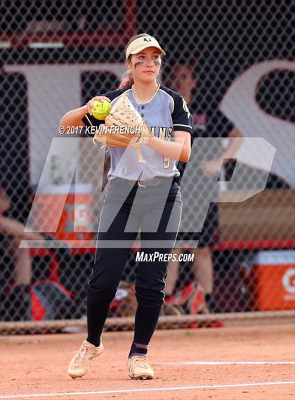 Thumbnail 1 in Ironwood vs. Vista Grande photogallery.