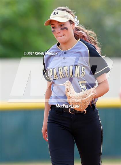 Thumbnail 3 in Ironwood vs. Vista Grande photogallery.