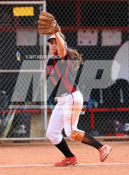 Thumbnail 1 in Ironwood vs. Vista Grande photogallery.