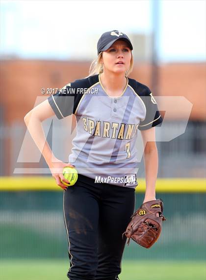 Thumbnail 3 in Ironwood vs. Vista Grande photogallery.