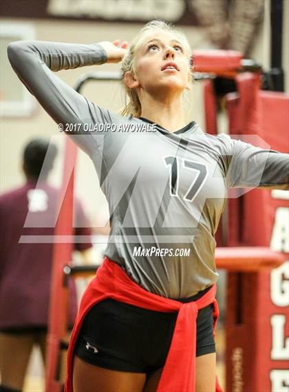 Thumbnail 2 in Rockwall-Heath @ Rowlett photogallery.