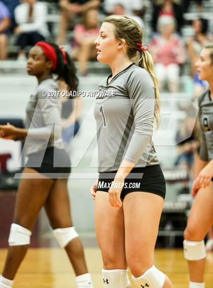 Thumbnail 3 in Rockwall-Heath @ Rowlett photogallery.
