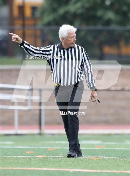 Thumbnail 1 in Washington-Lee vs Yorktown (VHSL 6A North Conference 6 Playoff) photogallery.