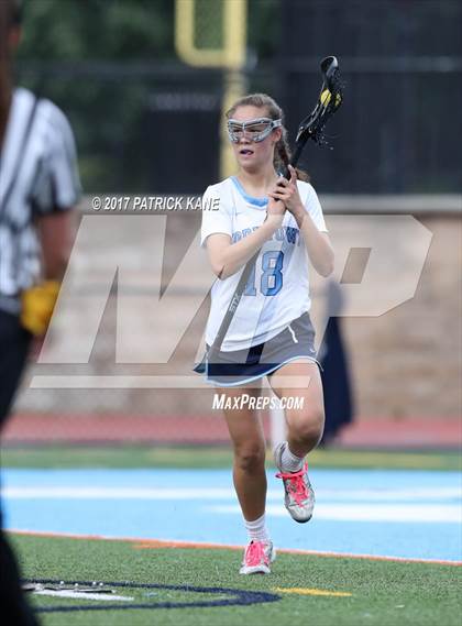 Thumbnail 3 in Washington-Lee vs Yorktown (VHSL 6A North Conference 6 Playoff) photogallery.