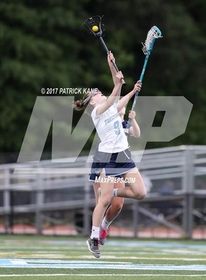 Thumbnail 2 in Washington-Lee vs Yorktown (VHSL 6A North Conference 6 Playoff) photogallery.