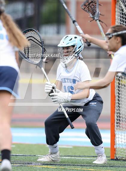 Thumbnail 2 in Washington-Lee vs Yorktown (VHSL 6A North Conference 6 Playoff) photogallery.